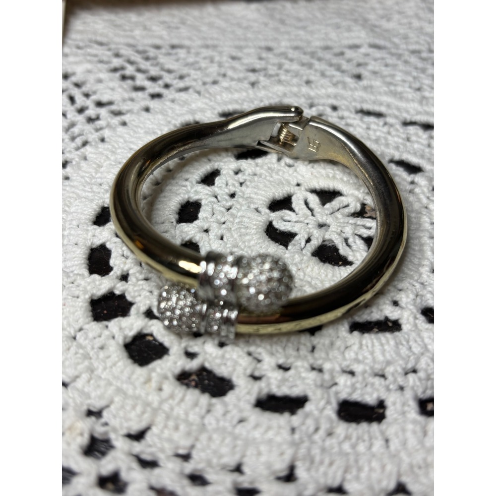 Banana Republic Gold Tone Bypass Hinged Bangle Bracelet Pave Crystal End Caps - Picture 10 of 13